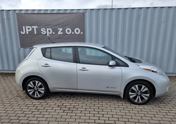 Nissan Leaf cena 39237 przebieg: 128776, rok produkcji 2013 z Przasnysz małe 301